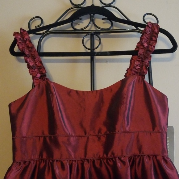 NWT Brick Red Dress size 8 - Picture 3 of 4